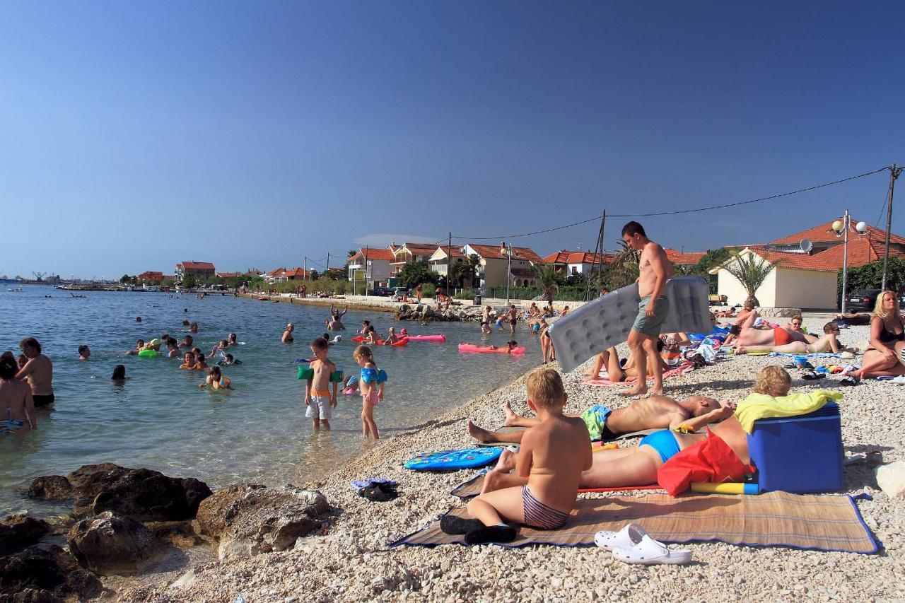 Luxury Apartments Monika Near The Sea With Private Parking Бибинє Екстер'єр фото