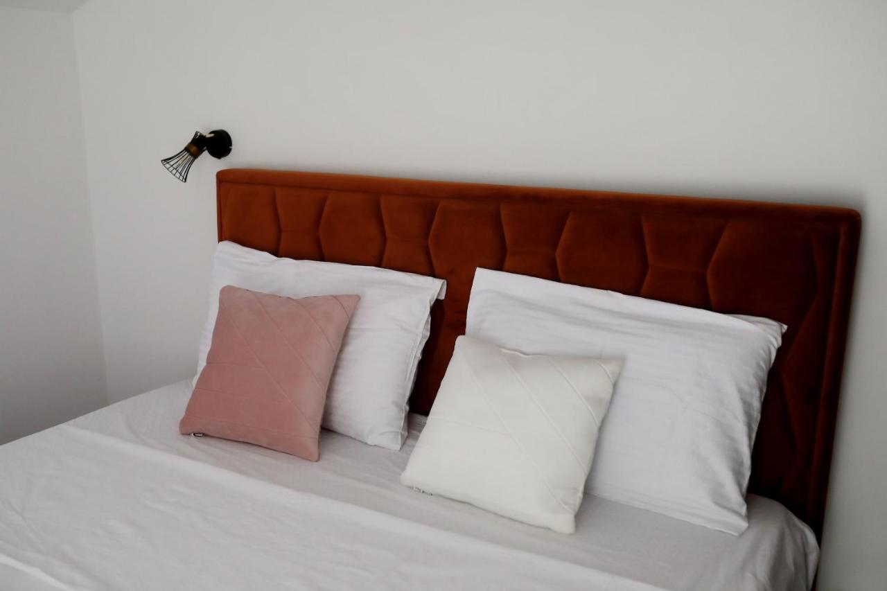Luxury Apartments Monika Near The Sea With Private Parking Бибинє Екстер'єр фото